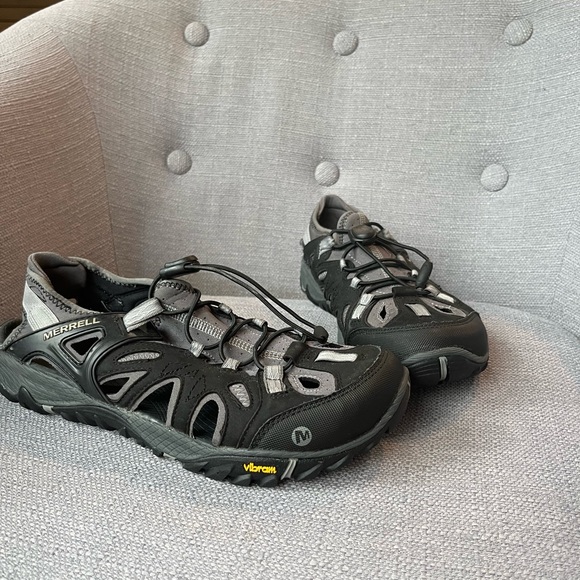 Merrell hiking close toed sandals like new size 10.5 - Picture 3 of 7